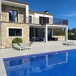 Villa Can Trebol